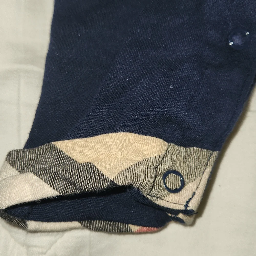 Authentic Burberry coverall outfit - Picture 4 of 9